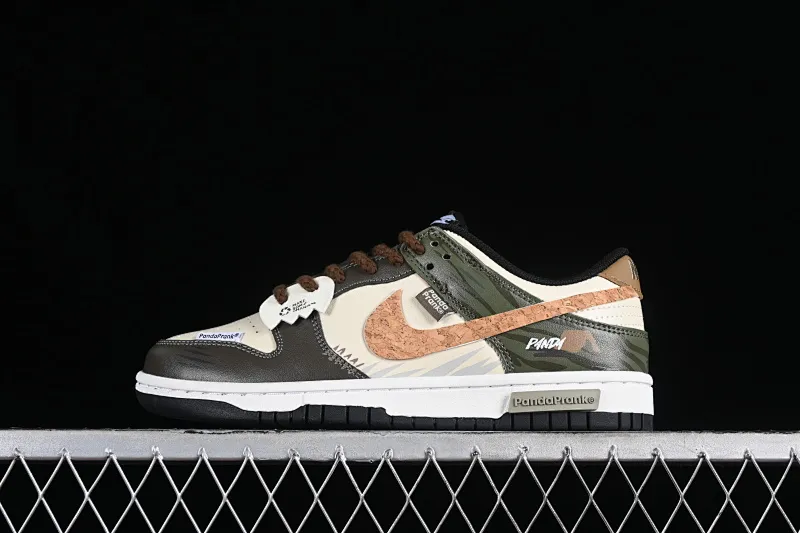 All Categories Nk SB Dunk Series Nk SB Dunk Low Low-top Sneakers Nk Dunk Low Panda Prank Jungle Crossing Forest Crisis SB Low-top Casual Sneakers DV0831-002